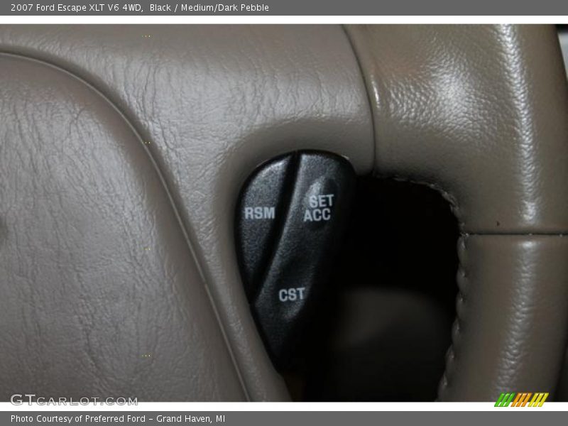 Black / Medium/Dark Pebble 2007 Ford Escape XLT V6 4WD