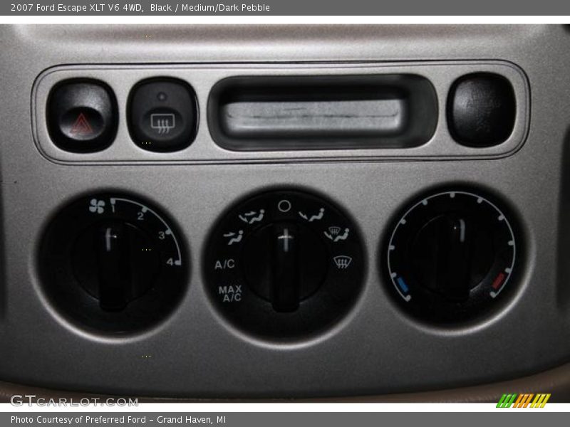 Black / Medium/Dark Pebble 2007 Ford Escape XLT V6 4WD
