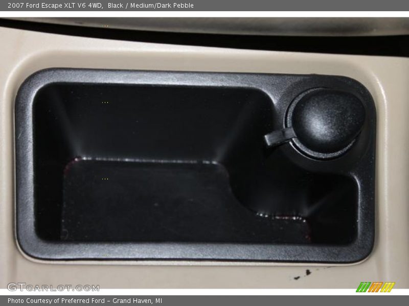 Black / Medium/Dark Pebble 2007 Ford Escape XLT V6 4WD