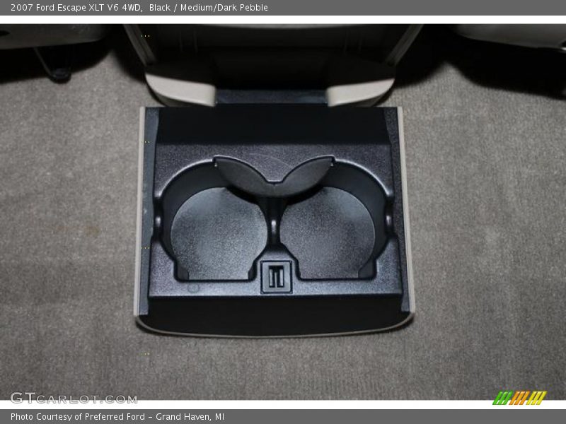 Black / Medium/Dark Pebble 2007 Ford Escape XLT V6 4WD
