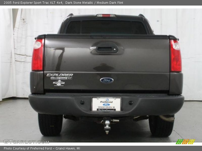 Dark Stone Metallic / Medium Dark Flint 2005 Ford Explorer Sport Trac XLT 4x4