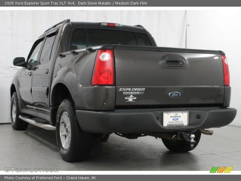 Dark Stone Metallic / Medium Dark Flint 2005 Ford Explorer Sport Trac XLT 4x4