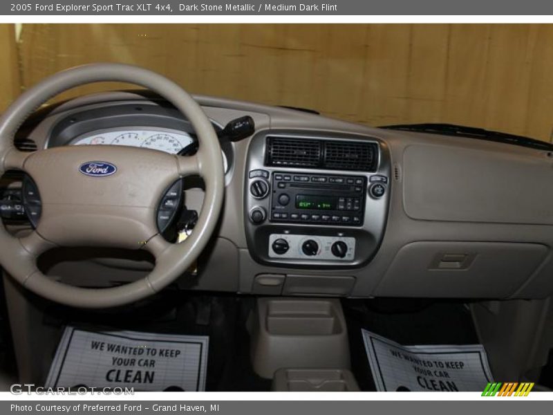 Dark Stone Metallic / Medium Dark Flint 2005 Ford Explorer Sport Trac XLT 4x4