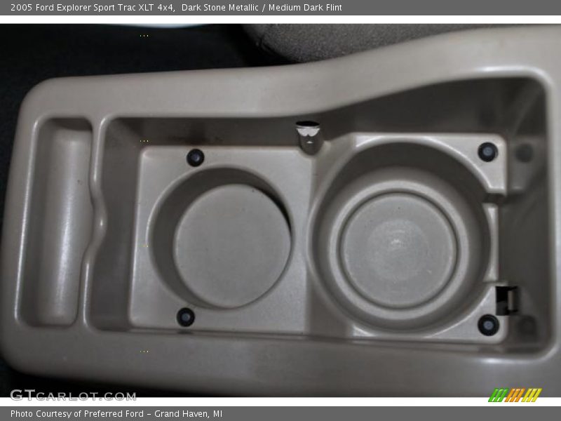 Dark Stone Metallic / Medium Dark Flint 2005 Ford Explorer Sport Trac XLT 4x4