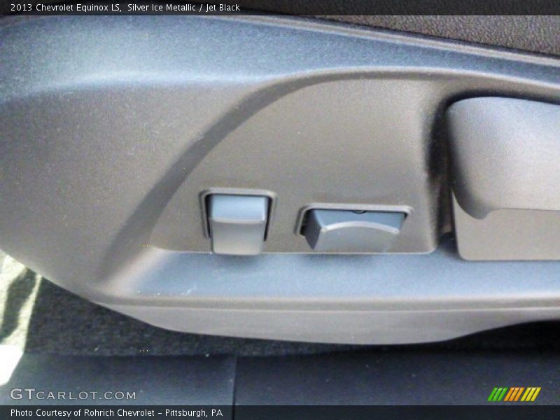 Silver Ice Metallic / Jet Black 2013 Chevrolet Equinox LS