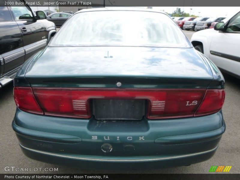 Jasper Green Pearl / Taupe 2000 Buick Regal LS