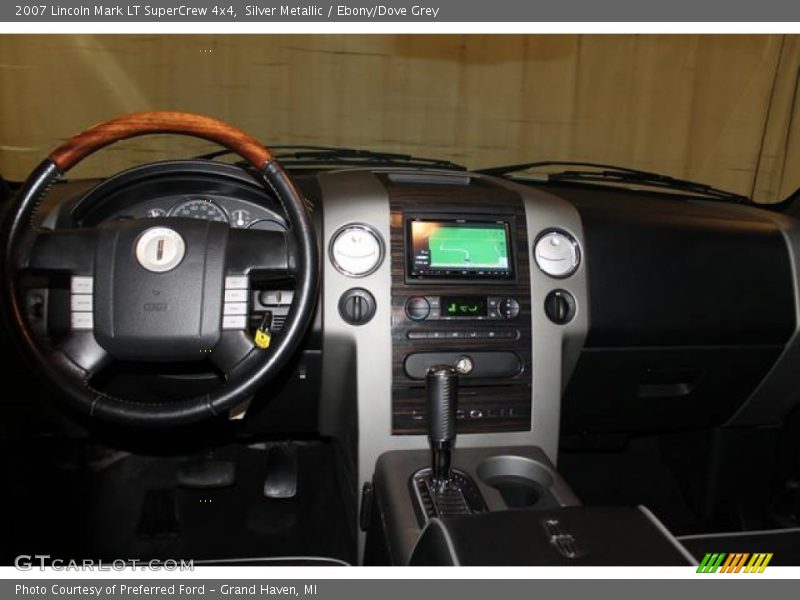 Silver Metallic / Ebony/Dove Grey 2007 Lincoln Mark LT SuperCrew 4x4
