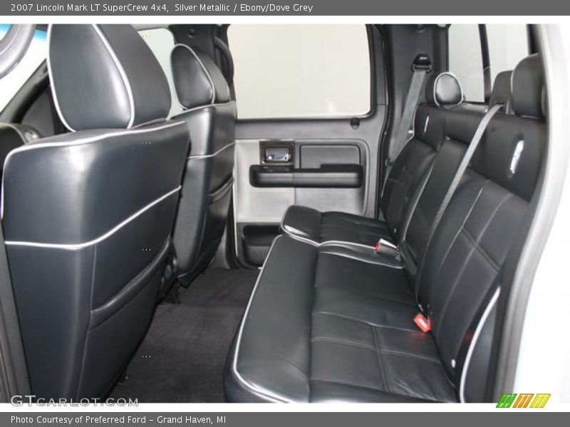 Silver Metallic / Ebony/Dove Grey 2007 Lincoln Mark LT SuperCrew 4x4