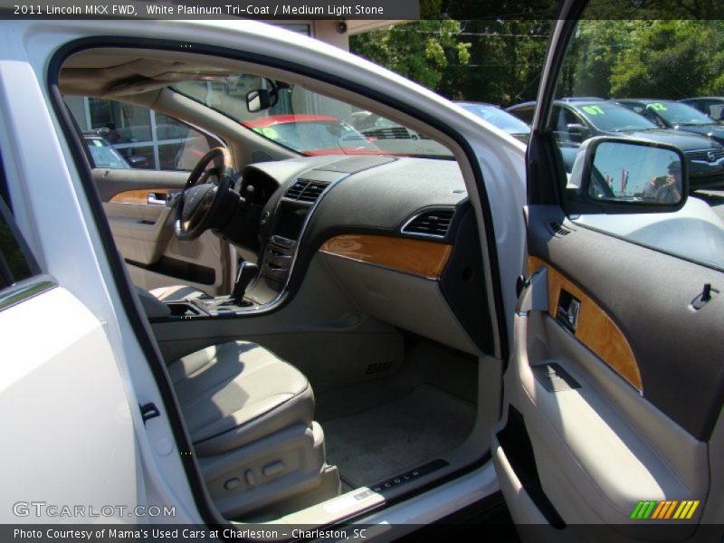 White Platinum Tri-Coat / Medium Light Stone 2011 Lincoln MKX FWD