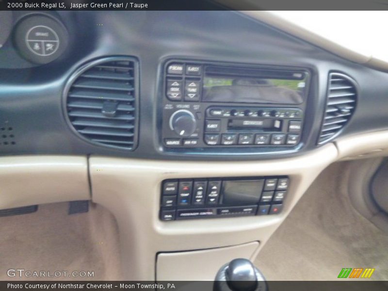 Jasper Green Pearl / Taupe 2000 Buick Regal LS