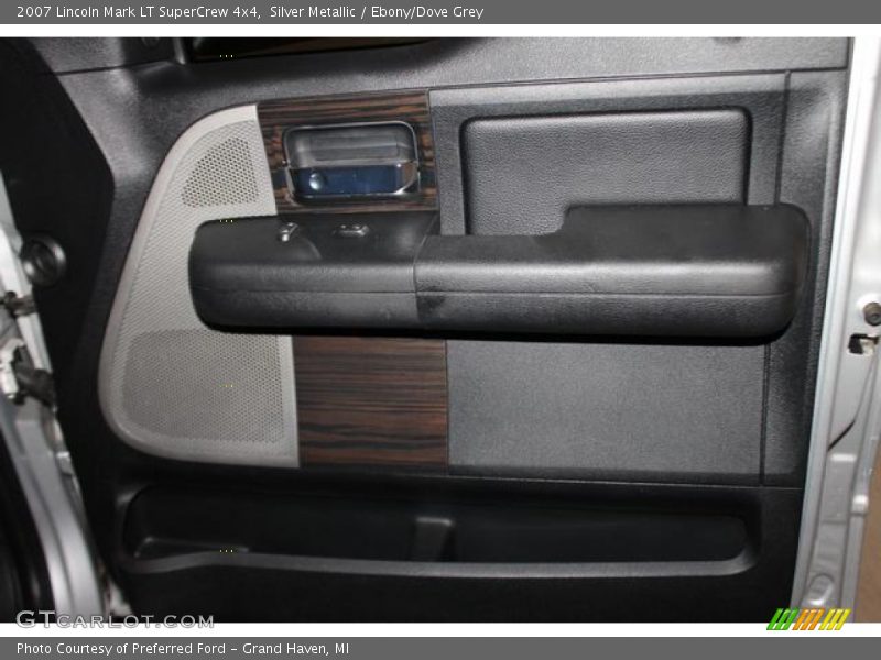 Silver Metallic / Ebony/Dove Grey 2007 Lincoln Mark LT SuperCrew 4x4