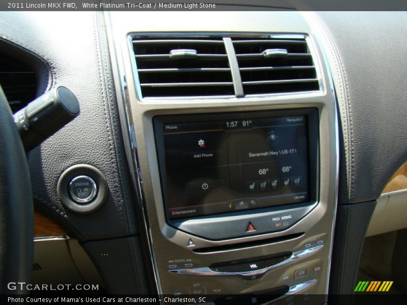 White Platinum Tri-Coat / Medium Light Stone 2011 Lincoln MKX FWD