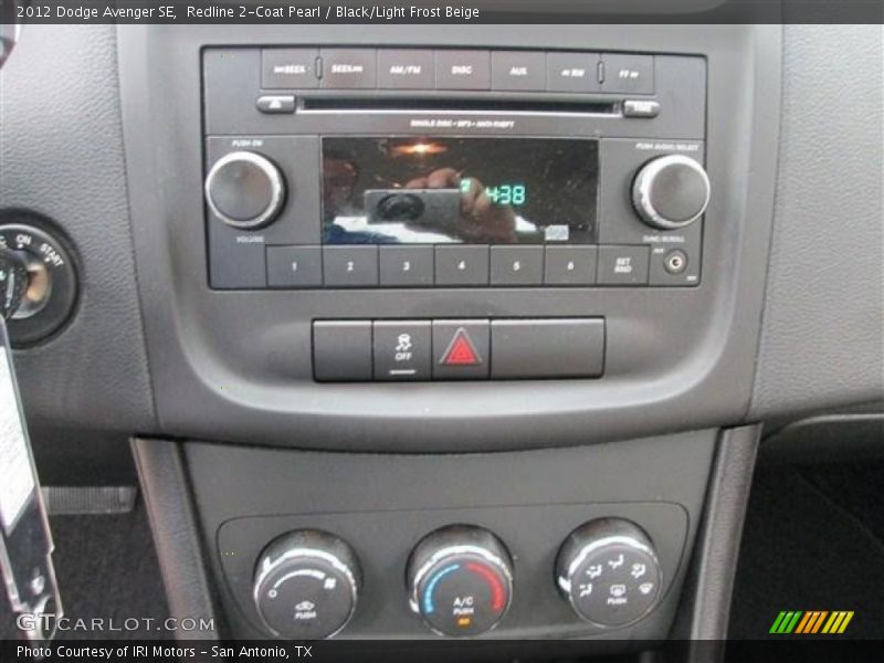 Redline 2-Coat Pearl / Black/Light Frost Beige 2012 Dodge Avenger SE