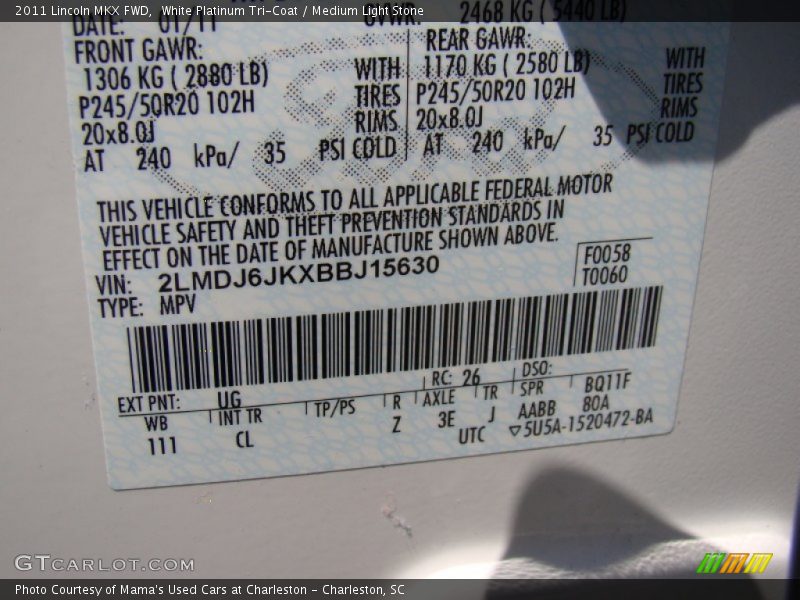 White Platinum Tri-Coat / Medium Light Stone 2011 Lincoln MKX FWD