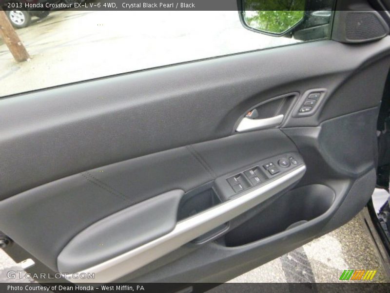 Door Panel of 2013 Crosstour EX-L V-6 4WD