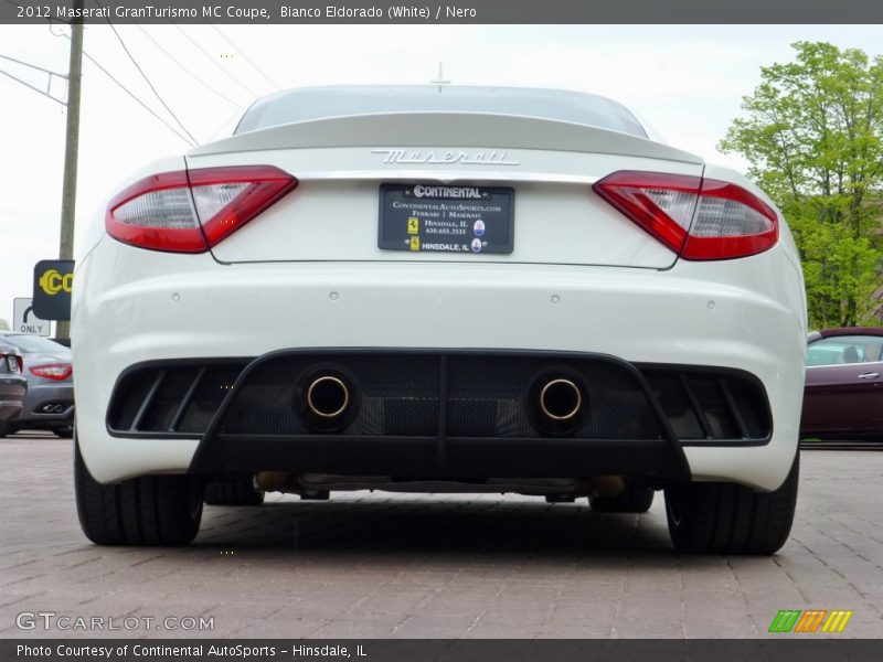 Bianco Eldorado (White) / Nero 2012 Maserati GranTurismo MC Coupe