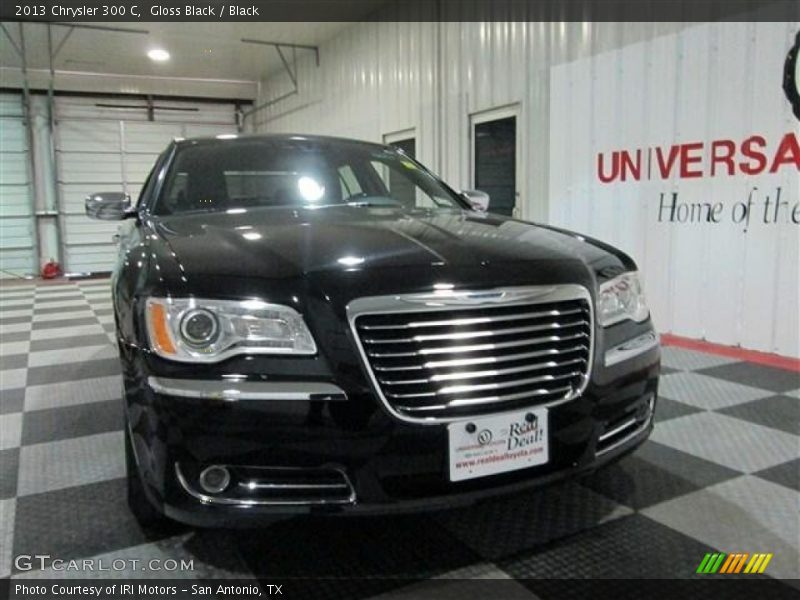 Gloss Black / Black 2013 Chrysler 300 C