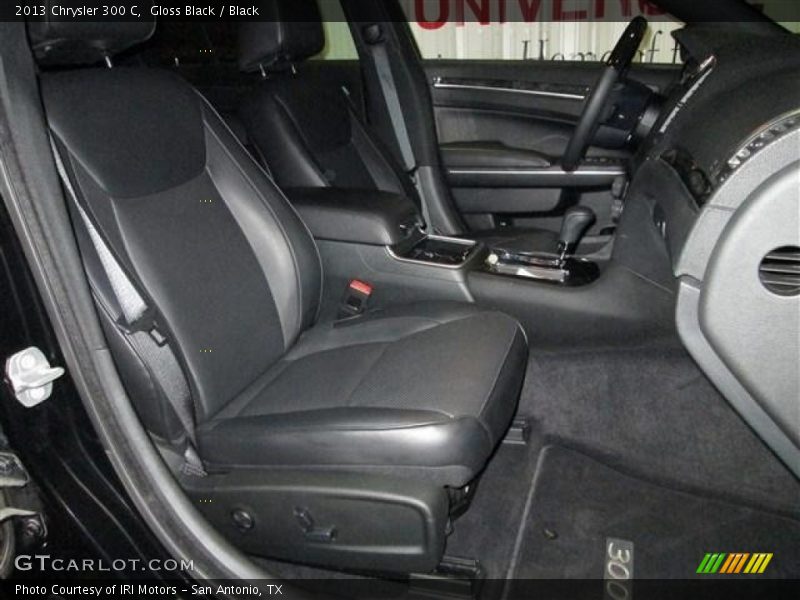 Gloss Black / Black 2013 Chrysler 300 C
