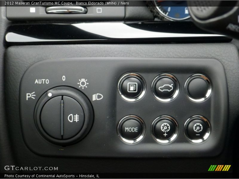 Controls of 2012 GranTurismo MC Coupe