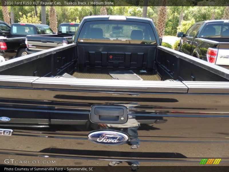 Tuxedo Black / Medium Stone 2010 Ford F150 XLT Regular Cab