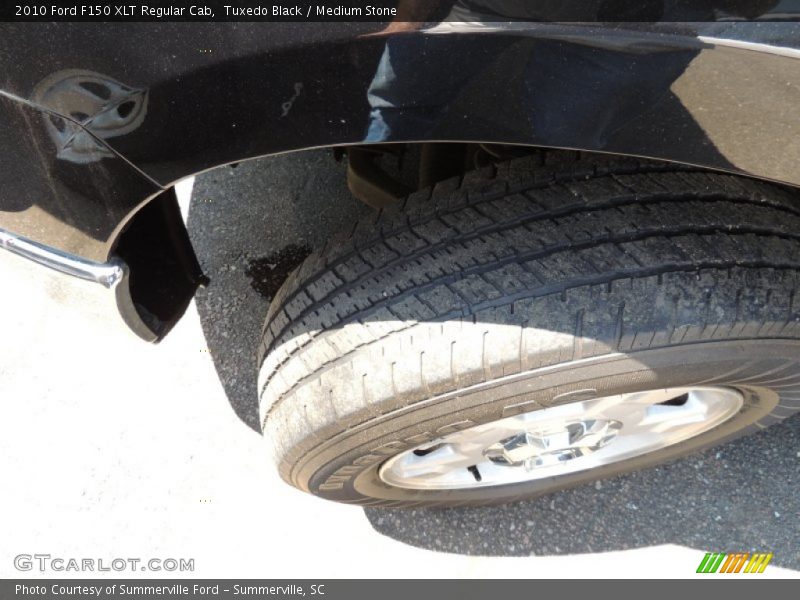 Tuxedo Black / Medium Stone 2010 Ford F150 XLT Regular Cab