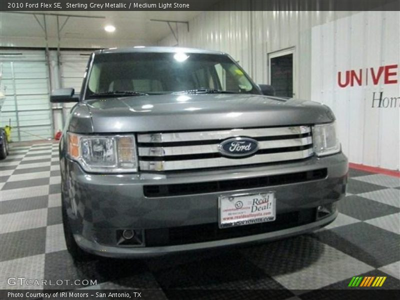 Sterling Grey Metallic / Medium Light Stone 2010 Ford Flex SE