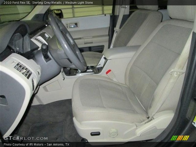 Sterling Grey Metallic / Medium Light Stone 2010 Ford Flex SE
