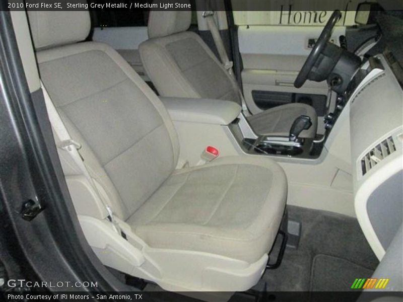 Sterling Grey Metallic / Medium Light Stone 2010 Ford Flex SE