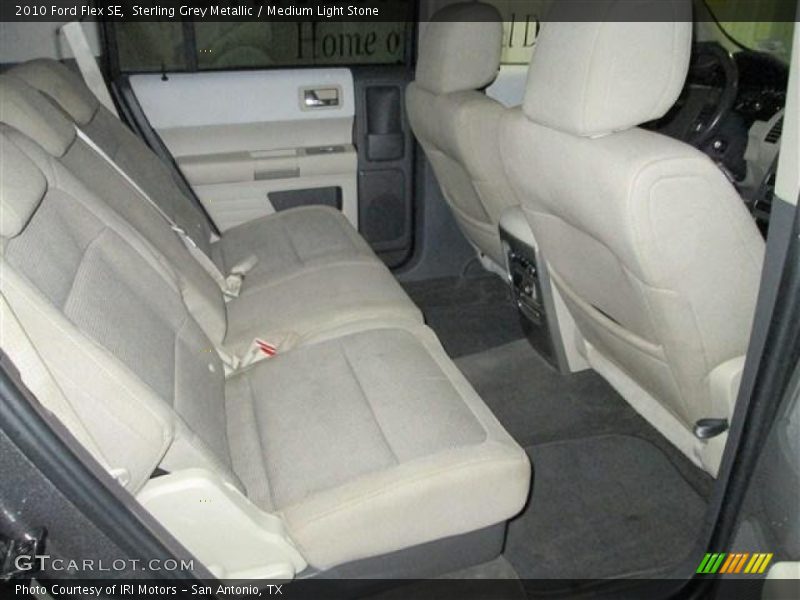 Sterling Grey Metallic / Medium Light Stone 2010 Ford Flex SE
