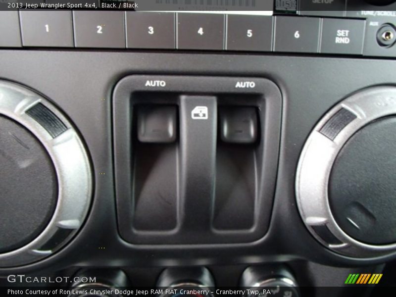 Black / Black 2013 Jeep Wrangler Sport 4x4