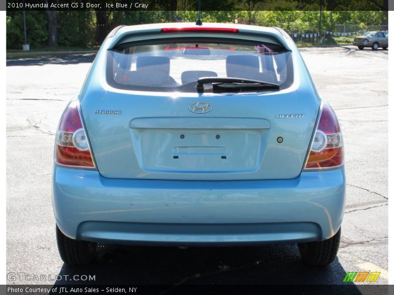Ice Blue / Gray 2010 Hyundai Accent GS 3 Door