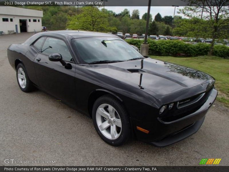 Pitch Black / Dark Slate Gray 2013 Dodge Challenger SXT