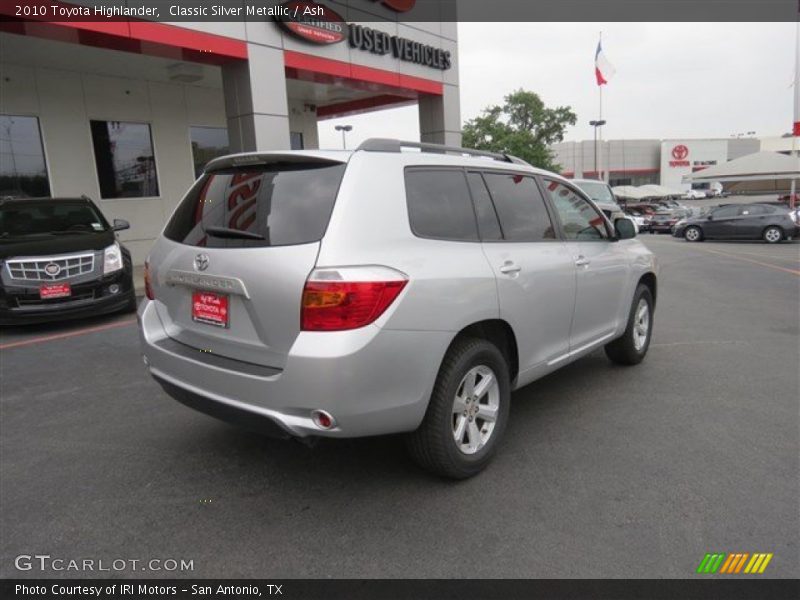 Classic Silver Metallic / Ash 2010 Toyota Highlander