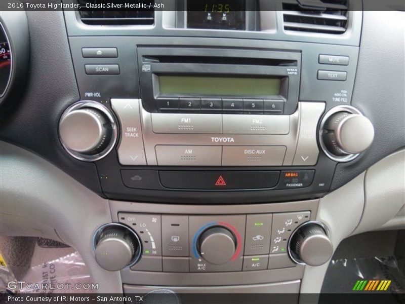 Classic Silver Metallic / Ash 2010 Toyota Highlander