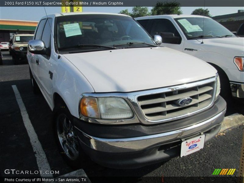 Oxford White / Medium Graphite 2001 Ford F150 XLT SuperCrew