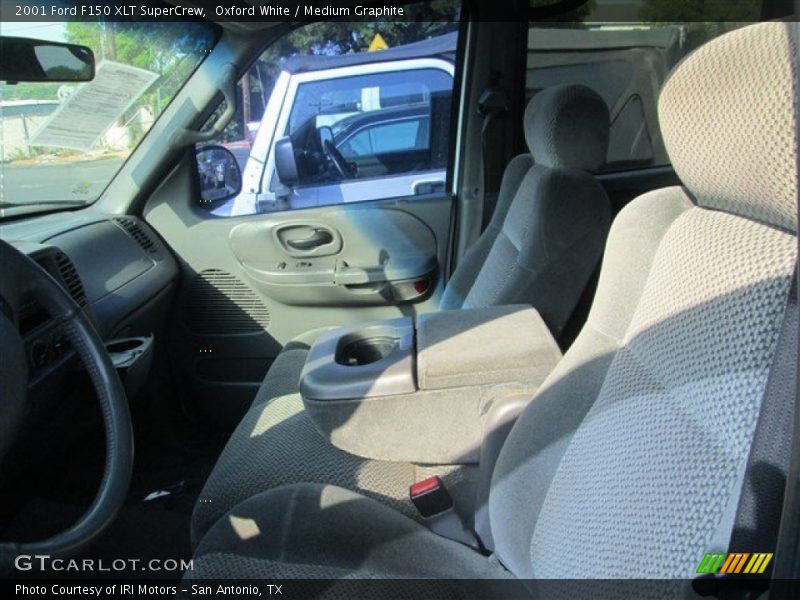 Oxford White / Medium Graphite 2001 Ford F150 XLT SuperCrew