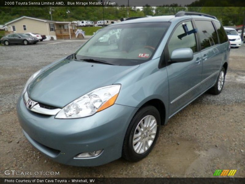 Front 3/4 View of 2008 Sienna Limited AWD