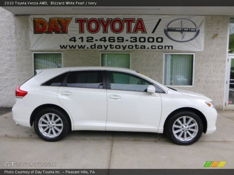 Blizzard White Pearl / Ivory 2010 Toyota Venza AWD