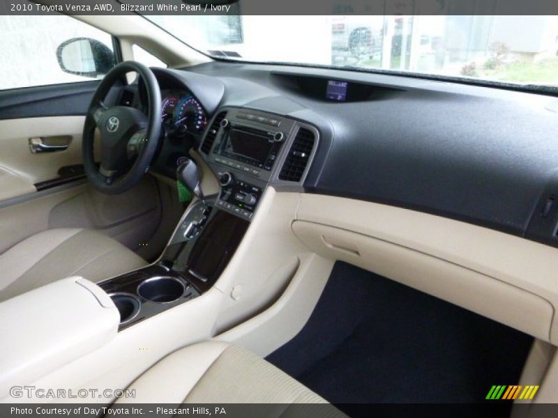 Blizzard White Pearl / Ivory 2010 Toyota Venza AWD