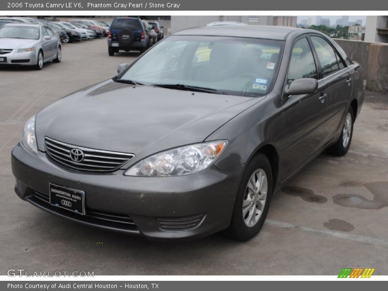 Phantom Gray Pearl / Stone Gray 2006 Toyota Camry LE V6