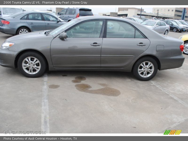 Phantom Gray Pearl / Stone Gray 2006 Toyota Camry LE V6