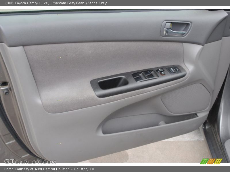 Phantom Gray Pearl / Stone Gray 2006 Toyota Camry LE V6