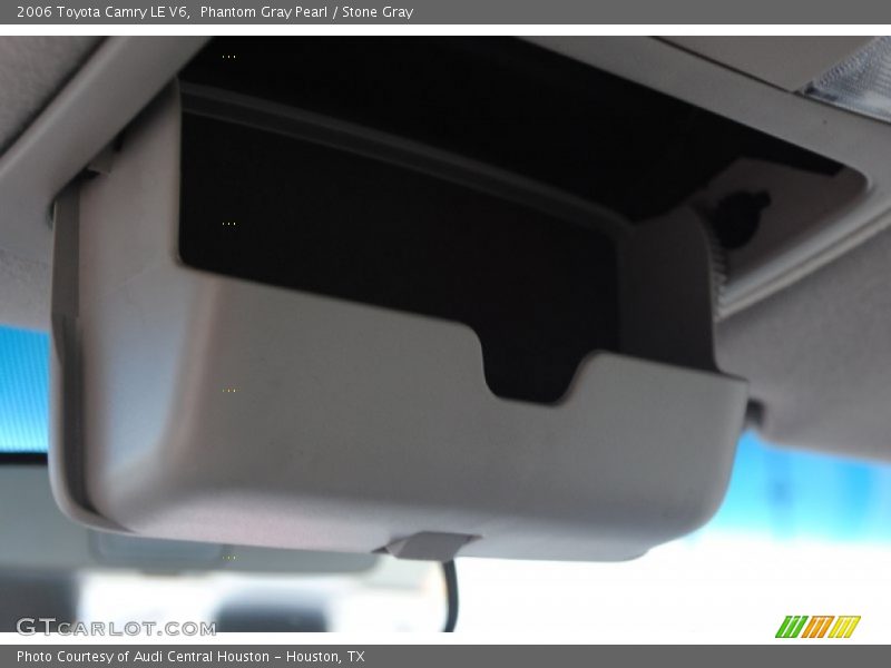 Phantom Gray Pearl / Stone Gray 2006 Toyota Camry LE V6