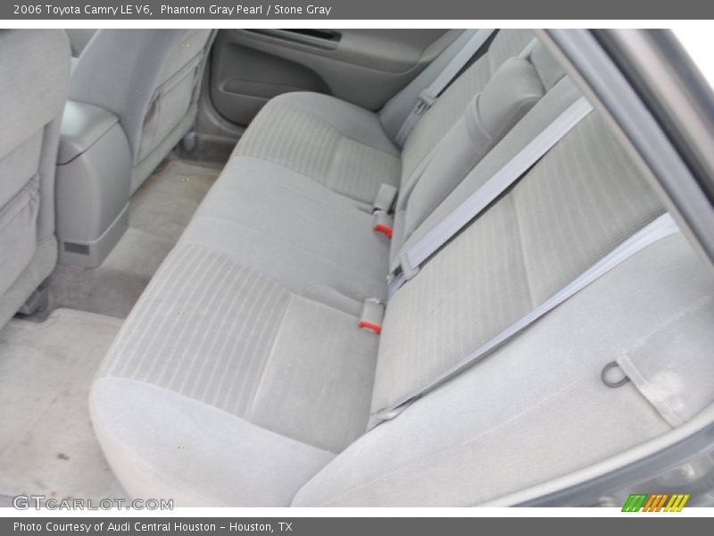 Phantom Gray Pearl / Stone Gray 2006 Toyota Camry LE V6