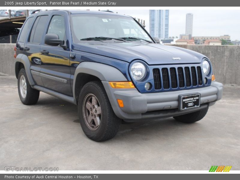Patriot Blue Pearl / Medium Slate Gray 2005 Jeep Liberty Sport