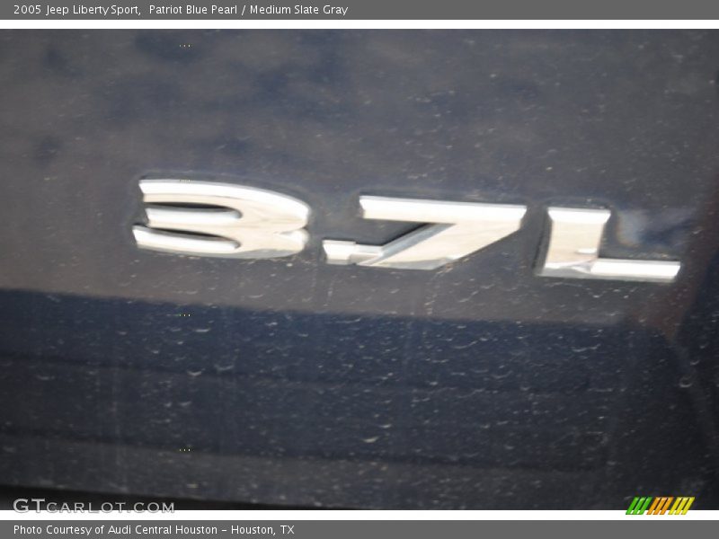 Patriot Blue Pearl / Medium Slate Gray 2005 Jeep Liberty Sport