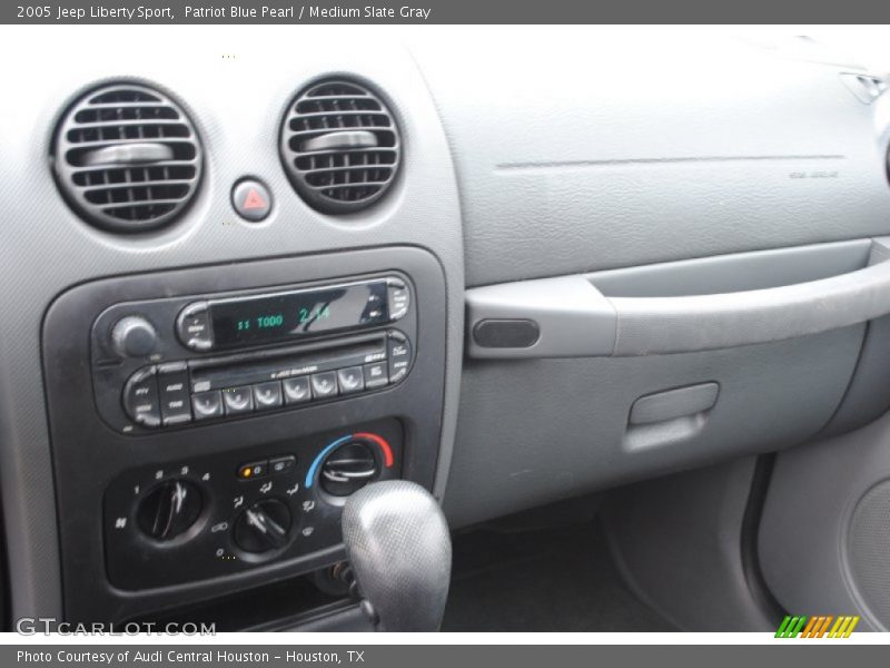 Patriot Blue Pearl / Medium Slate Gray 2005 Jeep Liberty Sport
