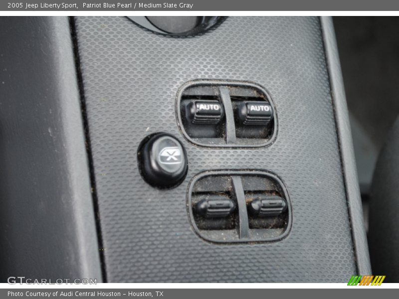 Patriot Blue Pearl / Medium Slate Gray 2005 Jeep Liberty Sport