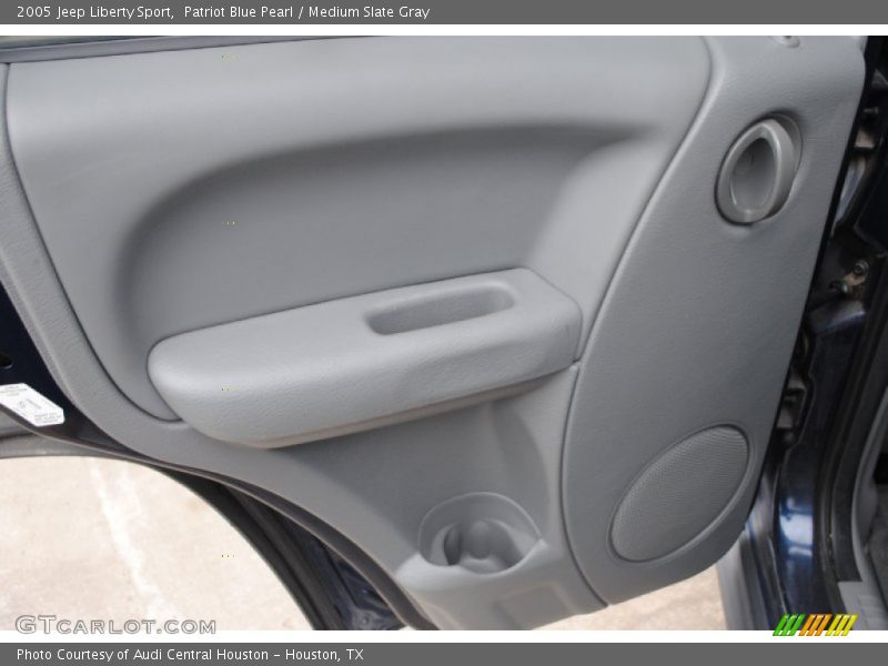 Patriot Blue Pearl / Medium Slate Gray 2005 Jeep Liberty Sport