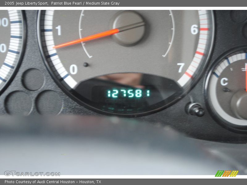 Patriot Blue Pearl / Medium Slate Gray 2005 Jeep Liberty Sport